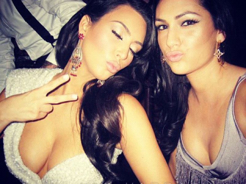 kim-kardashian-shows-off-cleavage-on-instagram.jpg