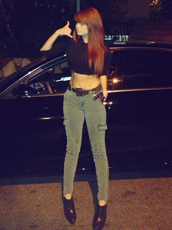 debby-ryan-sexy-midriff-in-tight-top-and-jeans-on-instagram.jpg