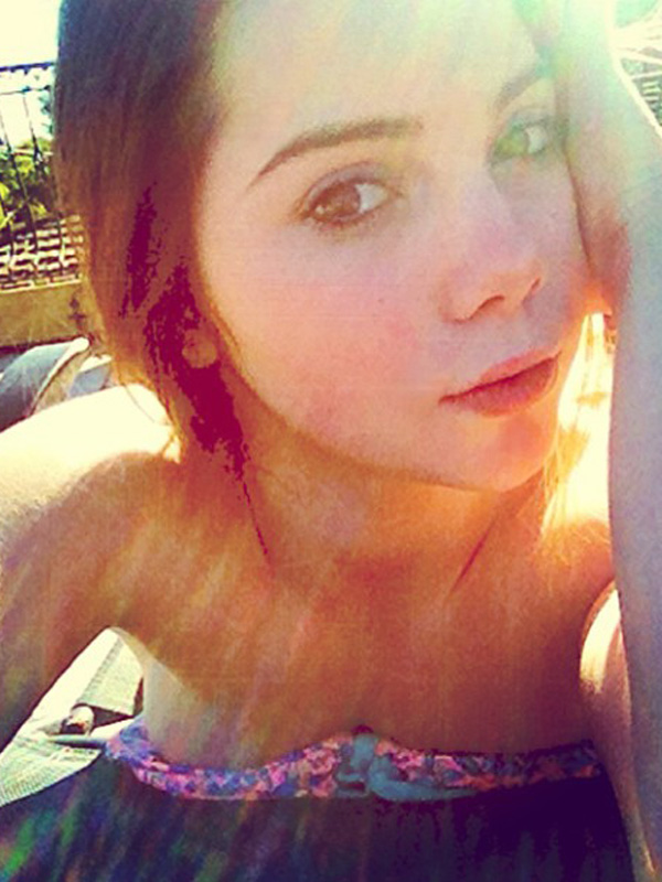 mckayla-maroney-looking-sunbathing-in-a-bikini-top-on-instagram.jpg